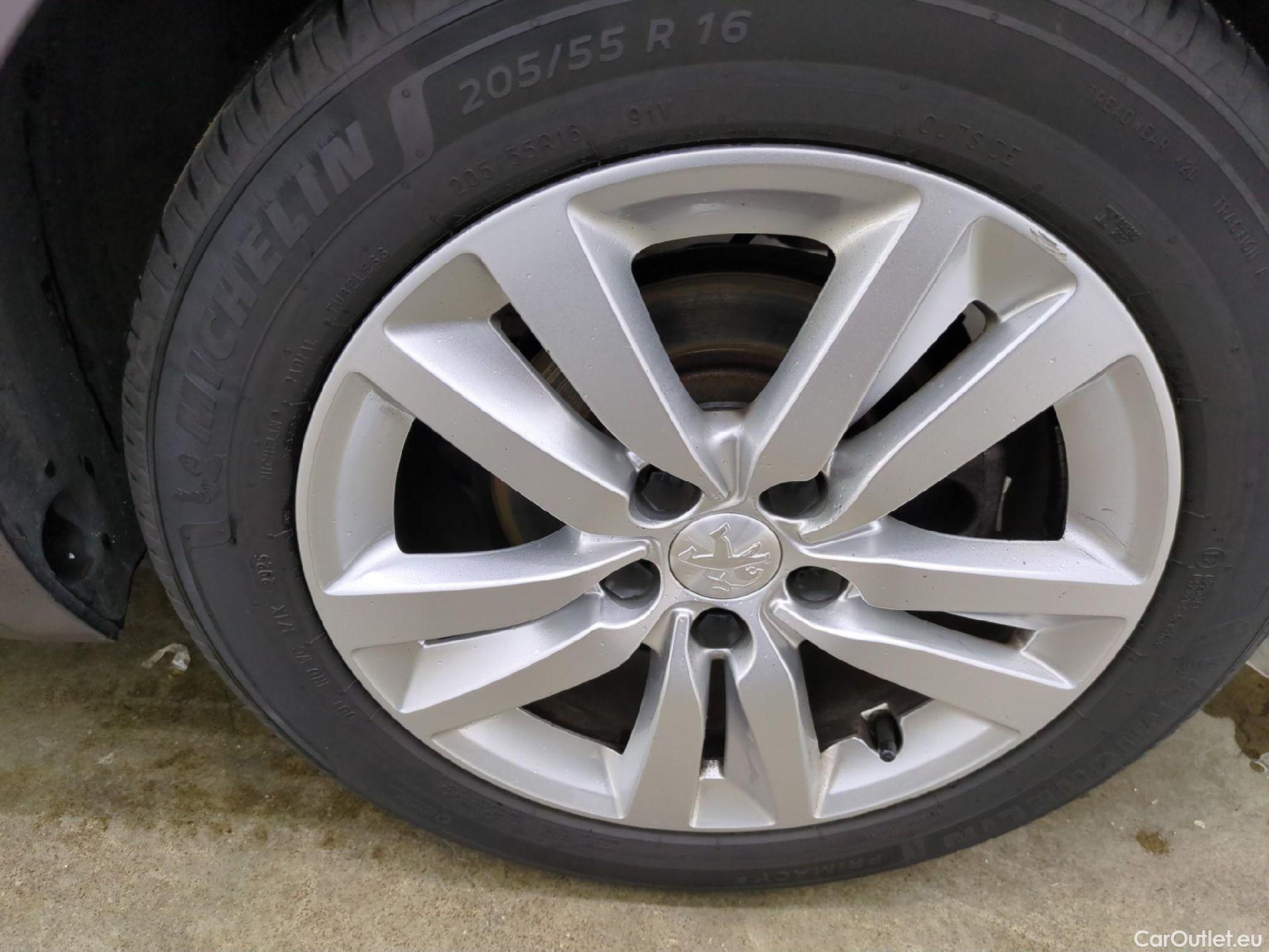  Peugeot  308  SW Active Business 1.5 HDi 130CV BVA8 E6d #26