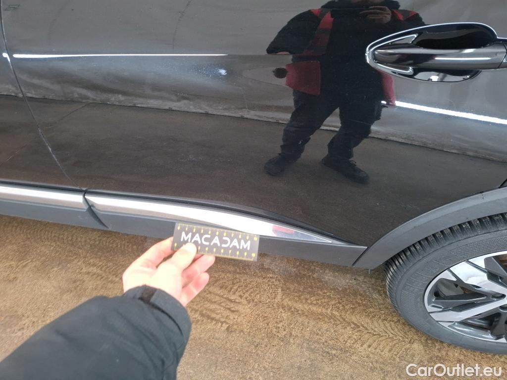  Peugeot  5008 PEUGEOT  / 2020 / 5P / SUV BlueHDi 130 S&S EAT8 GT Pack #49