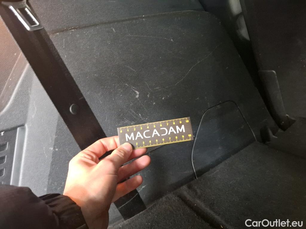  Peugeot  5008 PEUGEOT  / 2020 / 5P / SUV BlueHDi 130 S&S EAT8 GT Pack #24