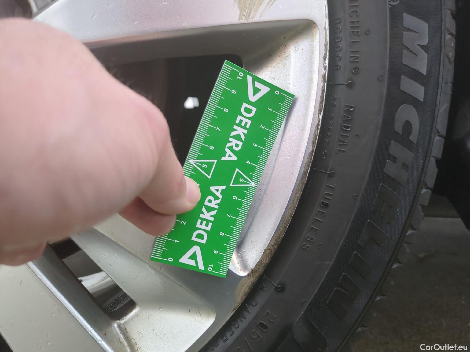  Peugeot  308  Active Business 1.5 #25