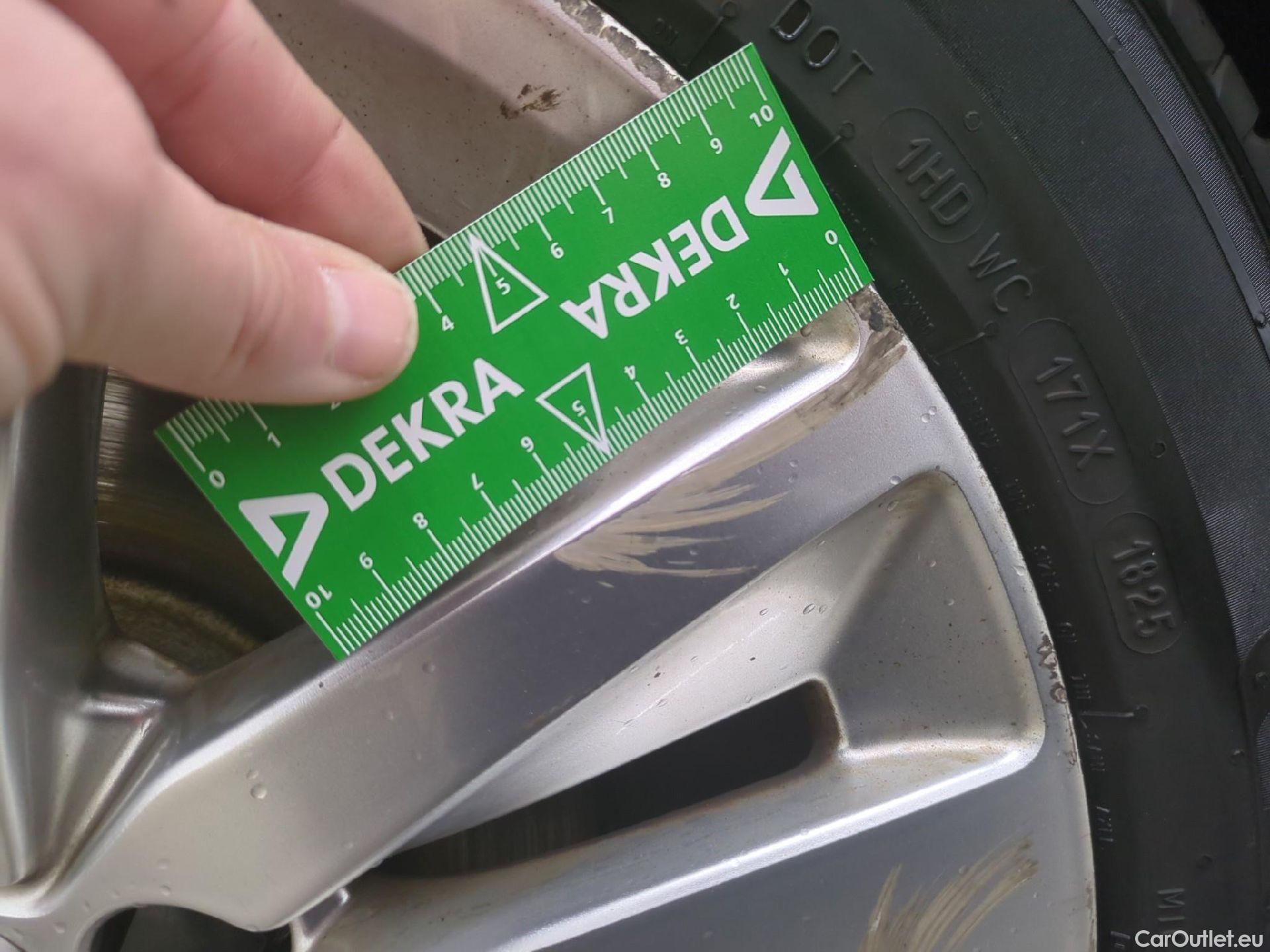  Peugeot  308  Active Business 1.5 #26