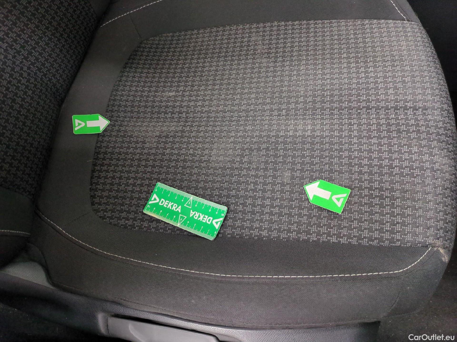  Peugeot  308  SW Active Business 1.5 HDi 130CV BVA8 E6d #32