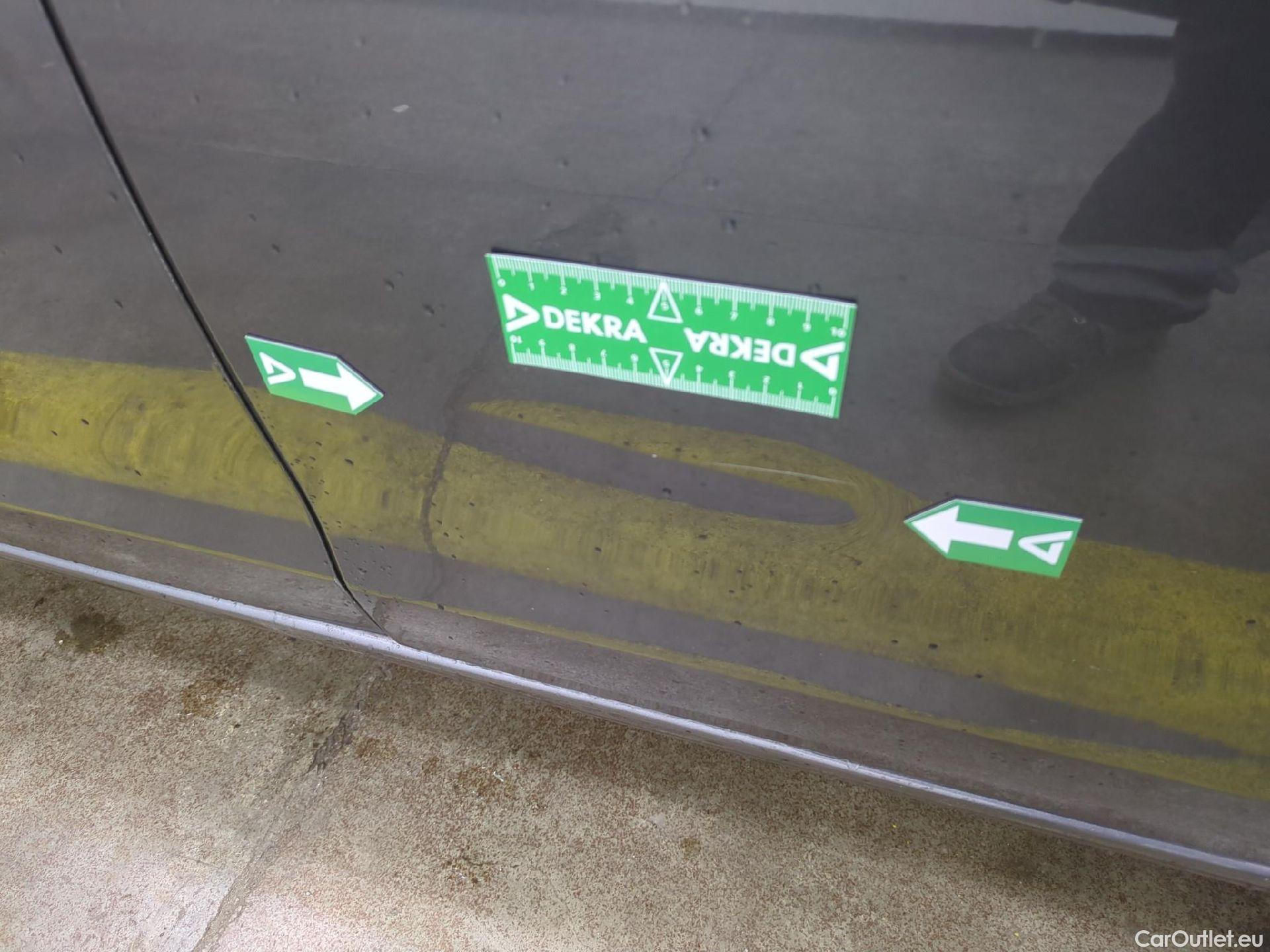  Peugeot  308  Active Business 1.5 #41