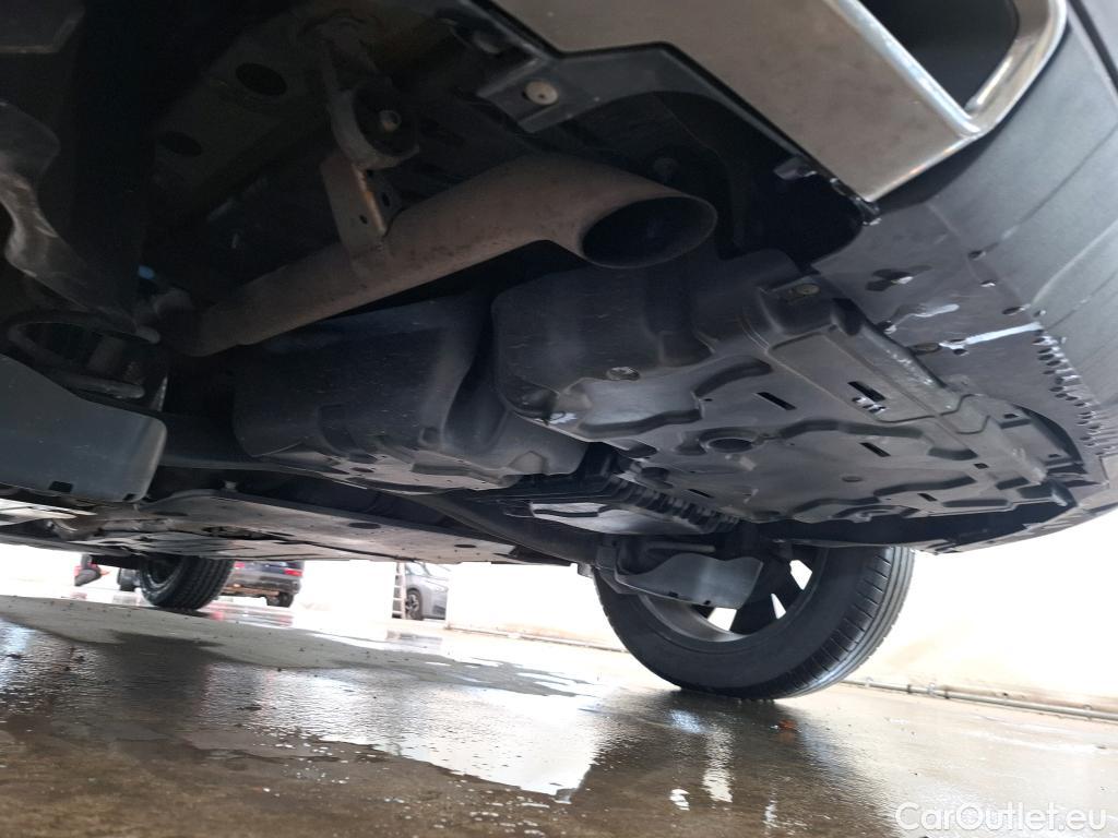  Peugeot  5008 PEUGEOT  / 2020 / 5P / SUV BlueHDi 130 S&S EAT8 GT Pack #21