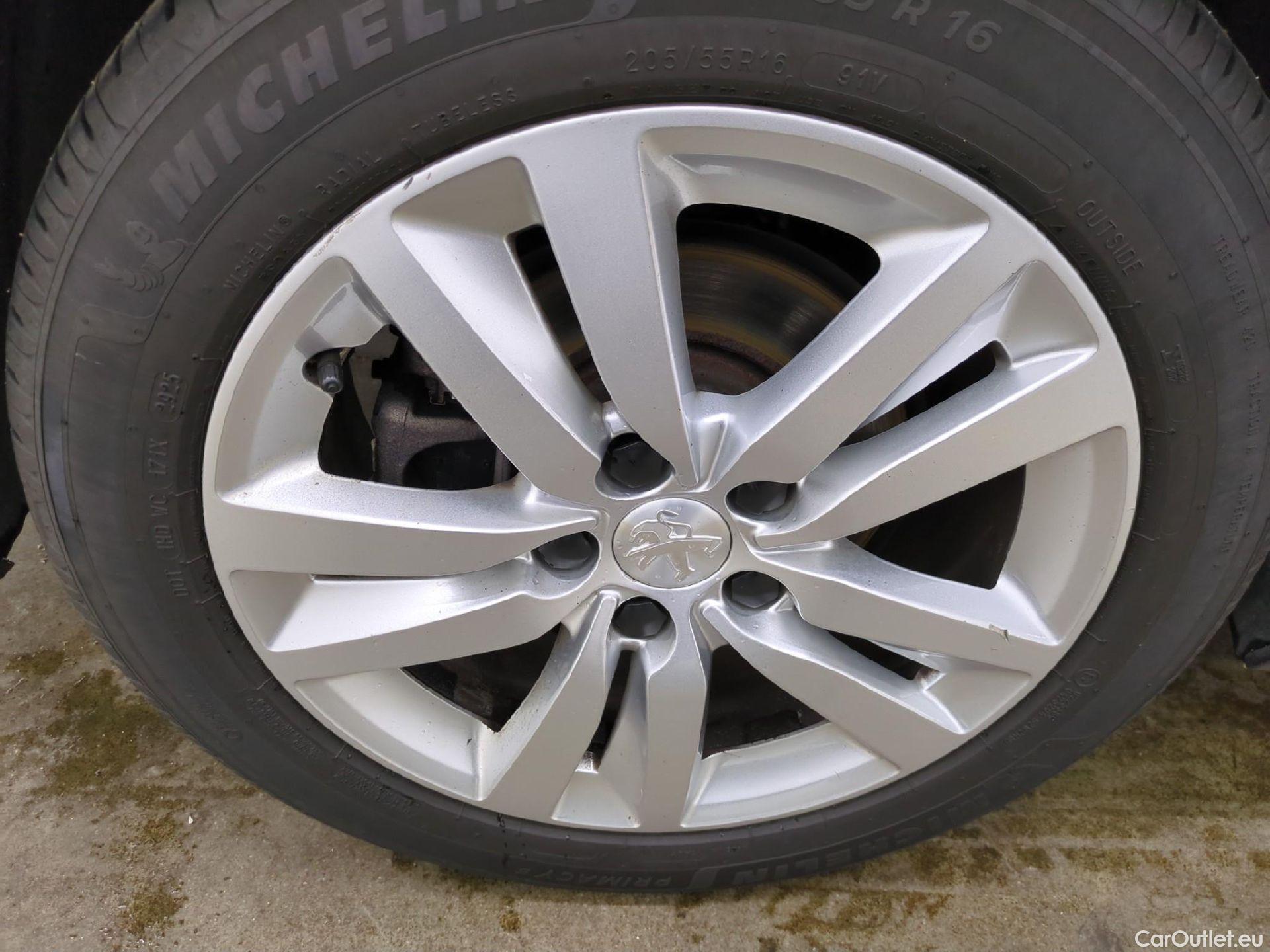  Peugeot  308  SW Active Business 1.5 HDi 130CV BVA8 E6d #24