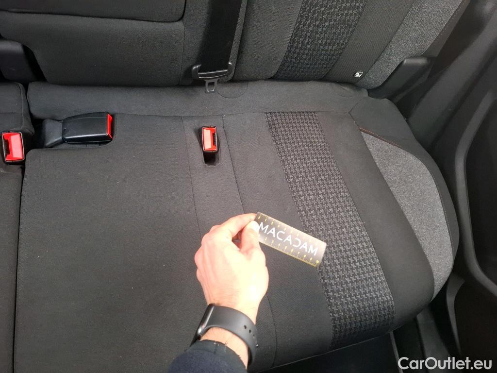  Peugeot  3008  Active Business 1.5 HDi 130CV BVA8 E6d #46