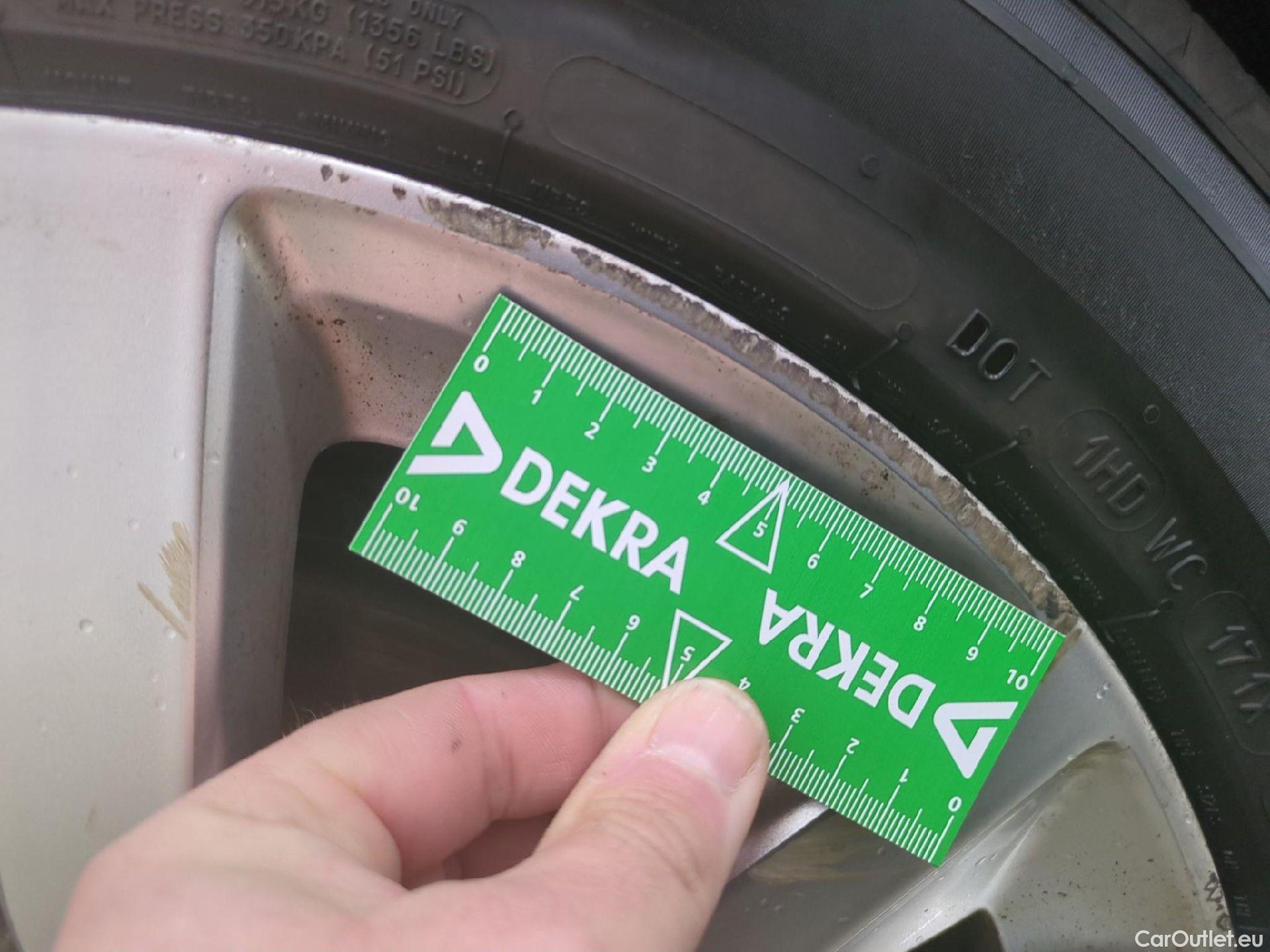  Peugeot  308  Active Business 1.5 #23