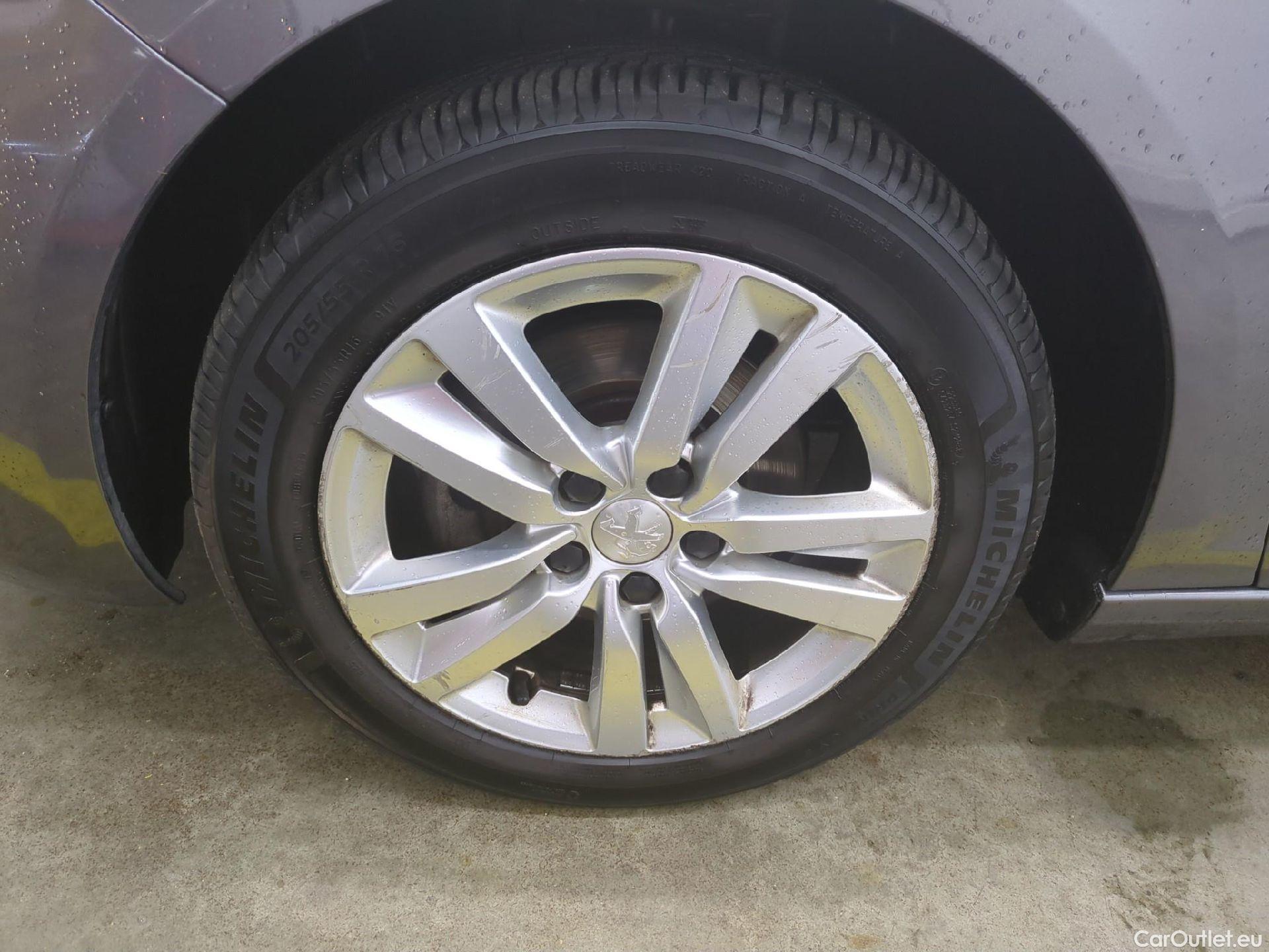  Peugeot  308  Active Business 1.5 #1