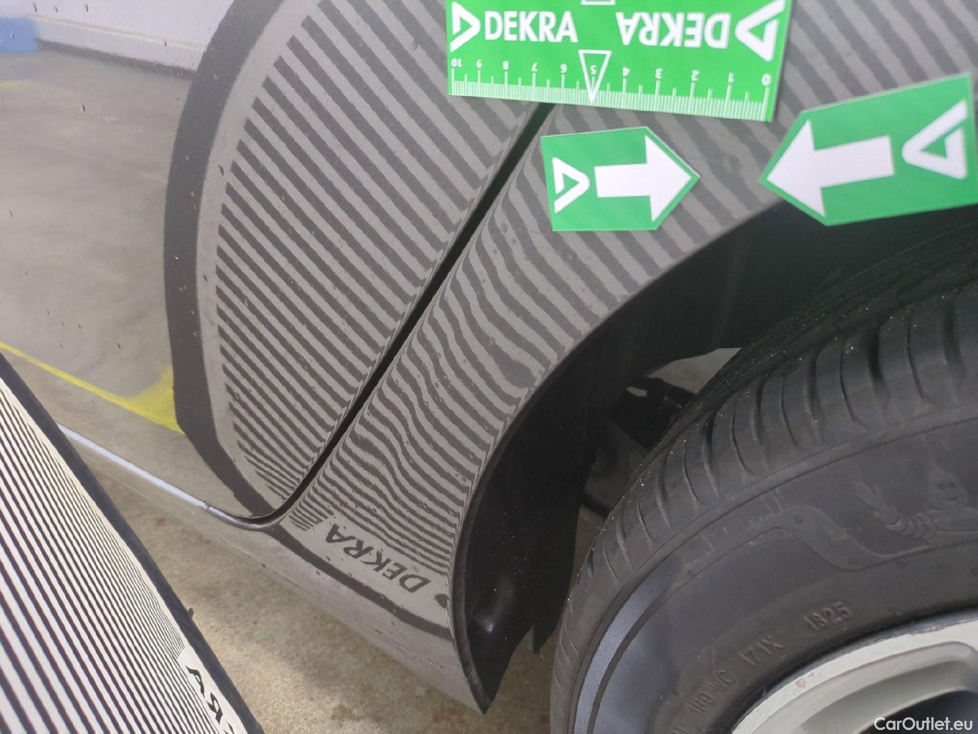  Peugeot  308  Active Business 1.5 #44