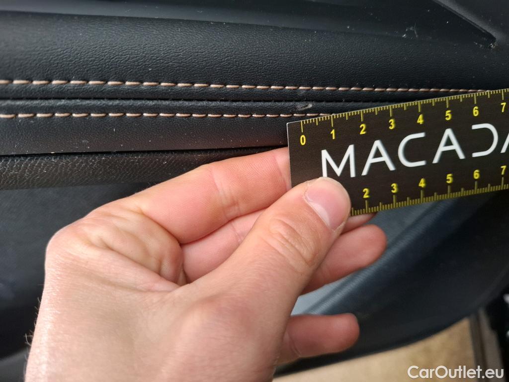  Peugeot  5008 PEUGEOT  / 2020 / 5P / SUV BlueHDi 130 S&S EAT8 GT Pack #32