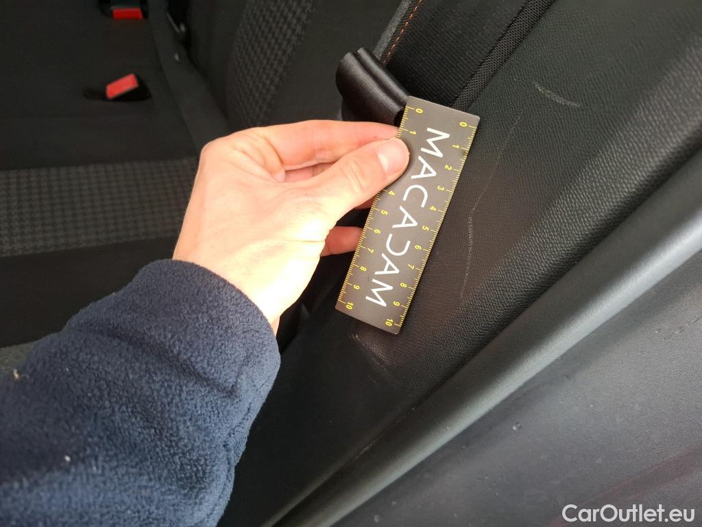  Peugeot  3008  Active Business 1.5 HDi 130CV BVA8 E6d #40