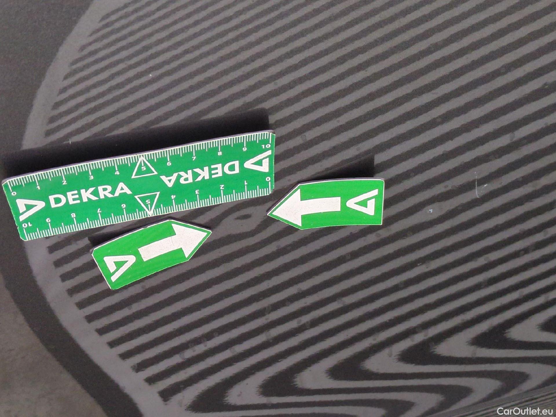  Peugeot  308  SW Active Business 1.5 HDi 130CV BVA8 E6d #40