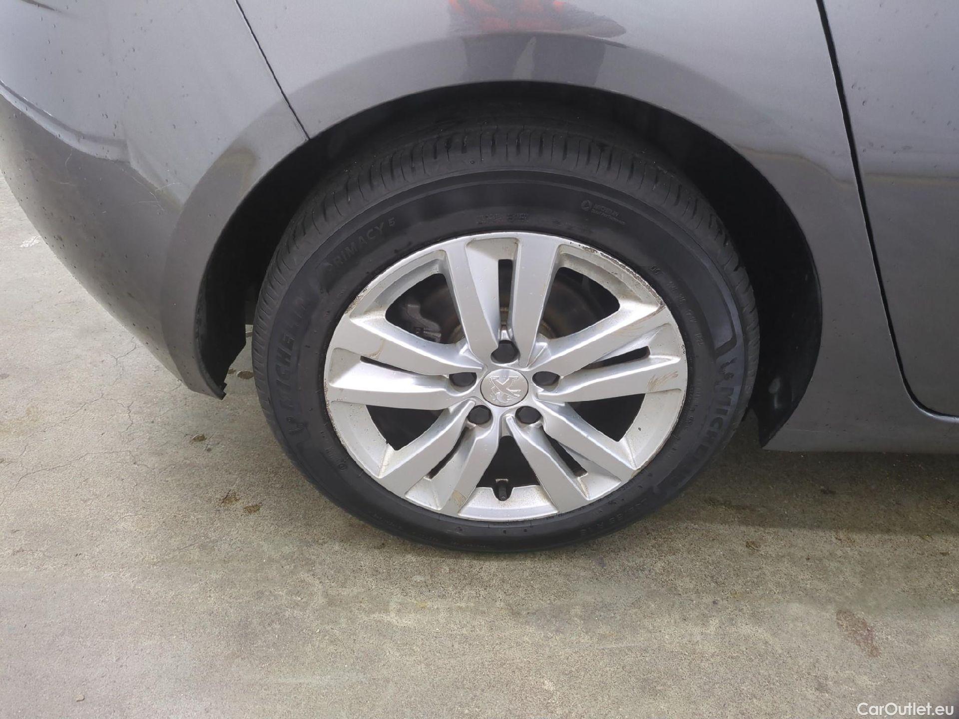  Peugeot  308  Active Business 1.5 #21