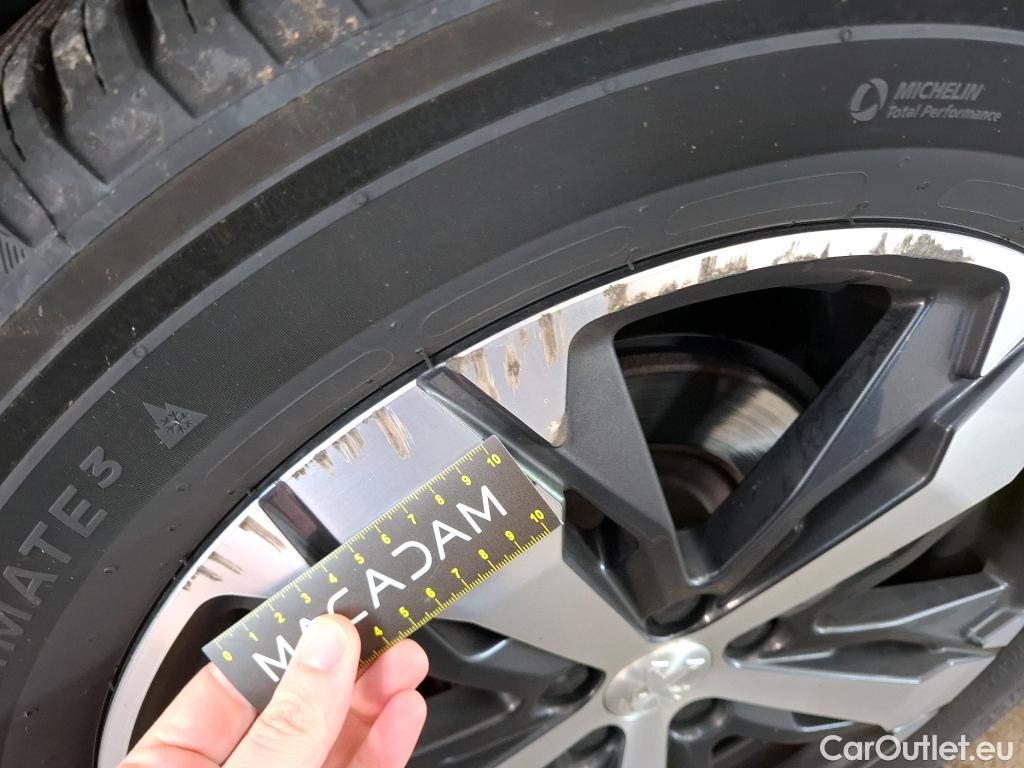  Peugeot  5008  GT Line 1.5 HDi 130CV BVA8 7 Sieges E6dT #14