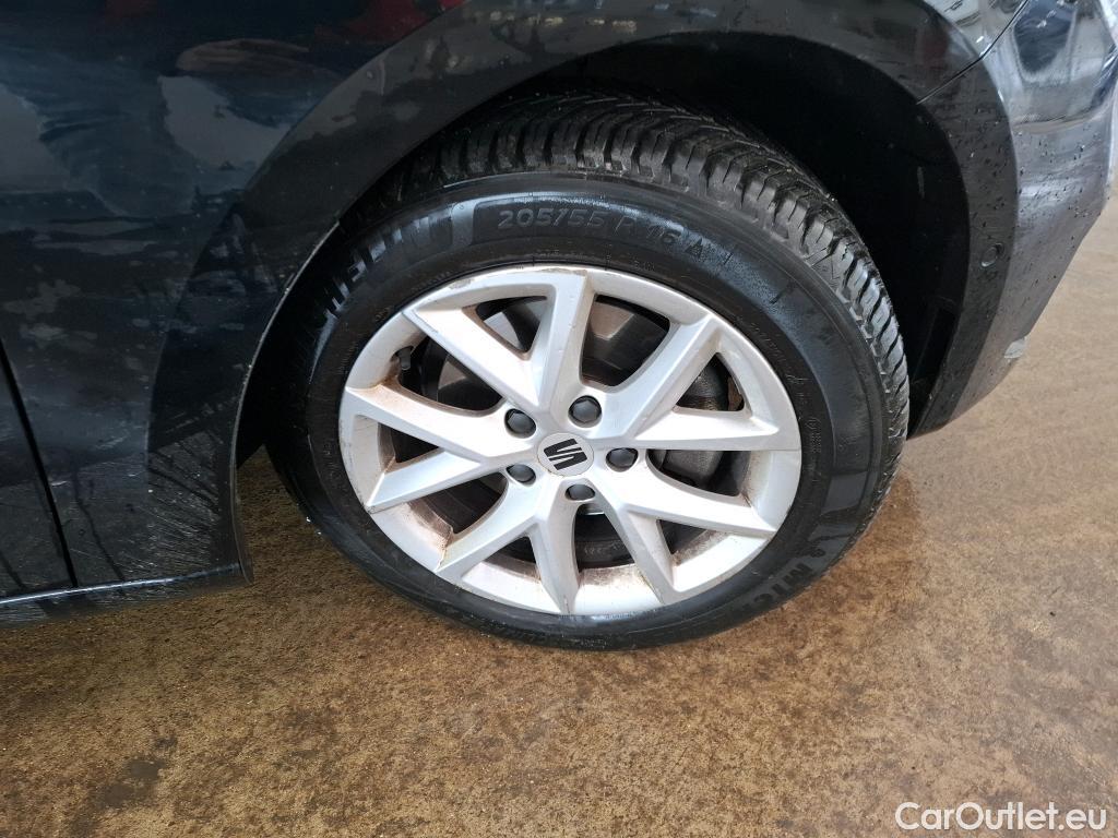  Seat  Leon SEAT  Sportstourer / 2020 / 5P / Break 1.0 eTSI 110 DSG S&S Style Business #28