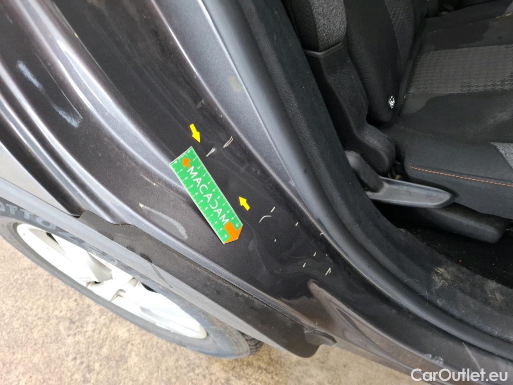  Peugeot  5008  Active Business 1.5 HDi 130CV BVA8 E6d #3