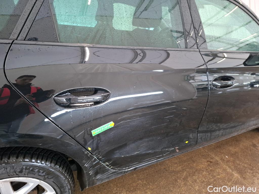  Seat  Leon SEAT  Sportstourer / 2020 / 5P / Break 1.0 eTSI 110 DSG S&S Style Business #1