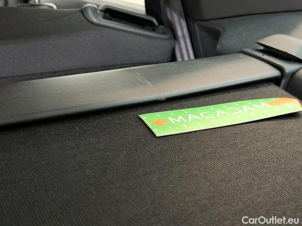  Peugeot  5008  Active Business 1.5 HDi 130CV BVA8 7 Sieges E6d #15