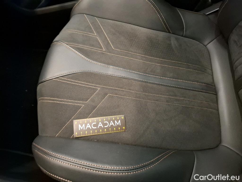  Peugeot  5008  GT Line 1.5 HDi 130CV BVA8 7 Sieges E6dT #27