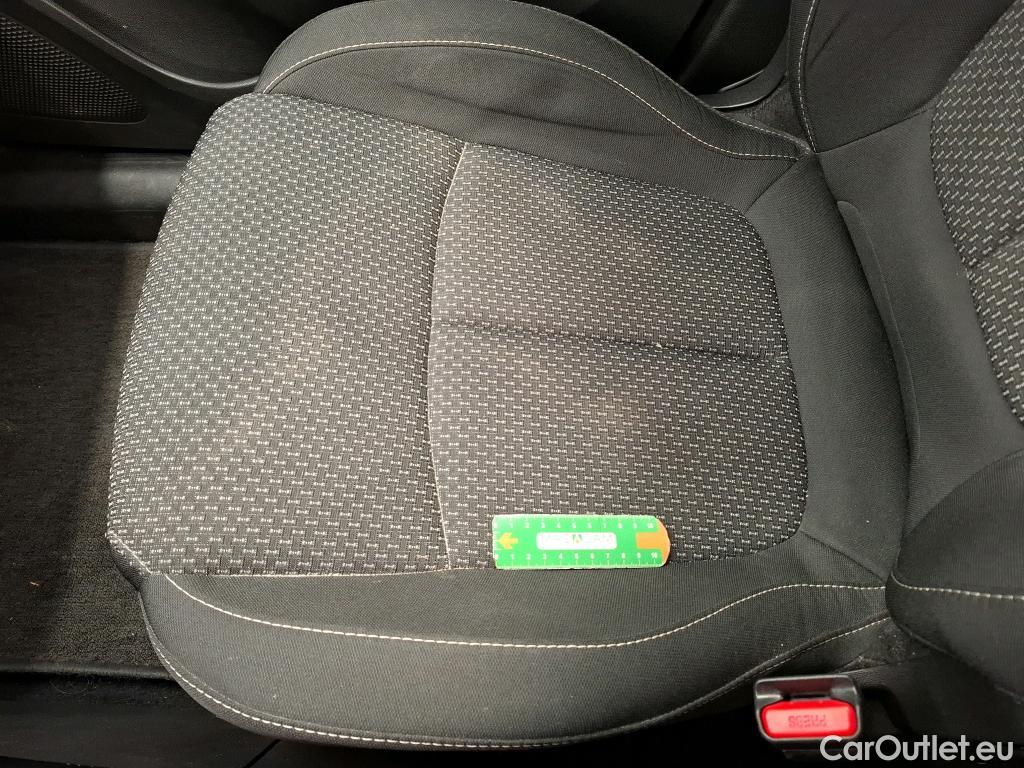  Renault  Kadjar RENAULT  5p Crossover Business Blue dCi 115 #22