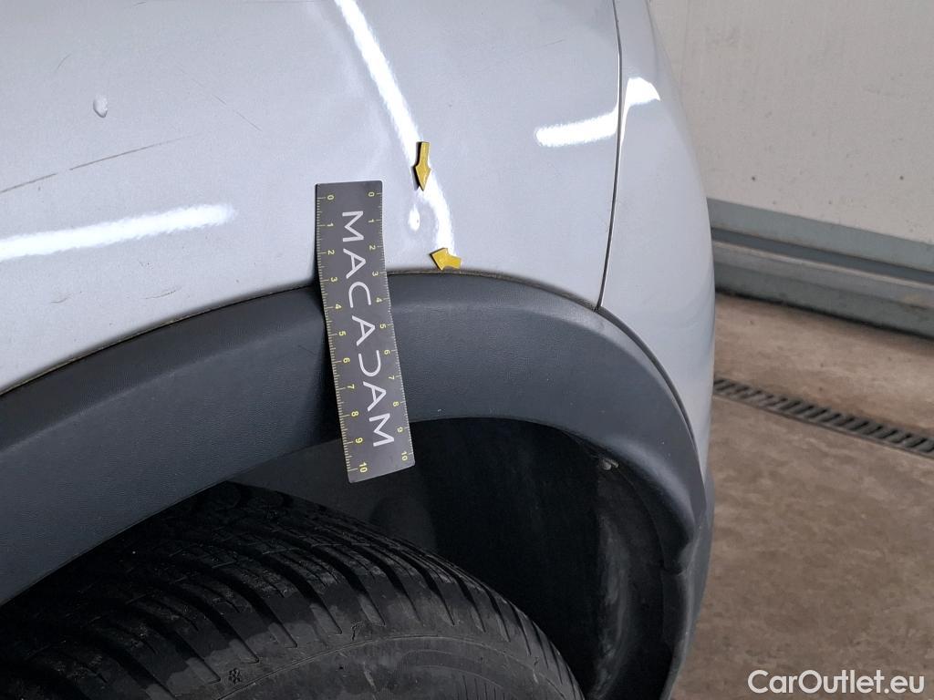  Renault  Captur  Business 1.5 dCi 90CV BVM5 E6 #8