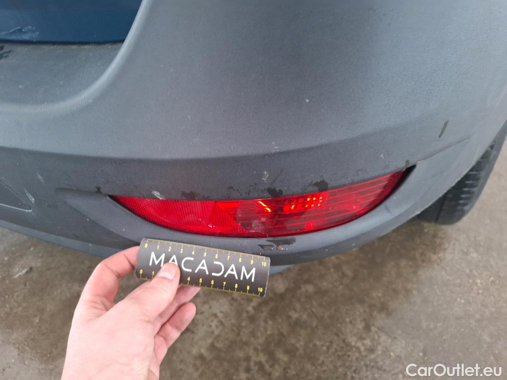  Peugeot  5008  Active Pack 1.5 HDi 130CV BVA8 7 Sieges E6d #51