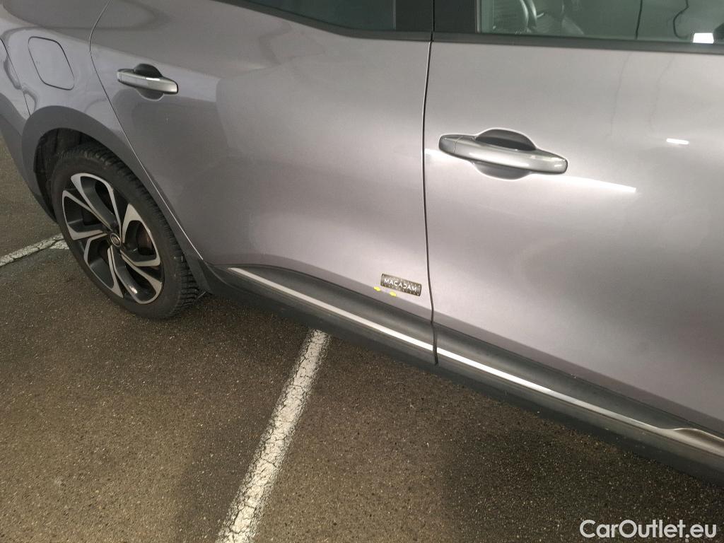  Renault  Grand Scenic RENAULT Grand Scénic / 2016 / 5P / monospace Business Intens TCe 140 FAP #38