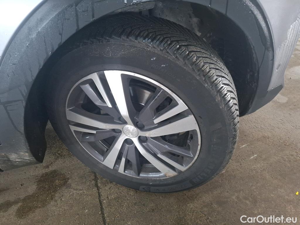  Peugeot  5008  Allure 1.5 HDi 130CV BVA8 7 Sieges E6d #10