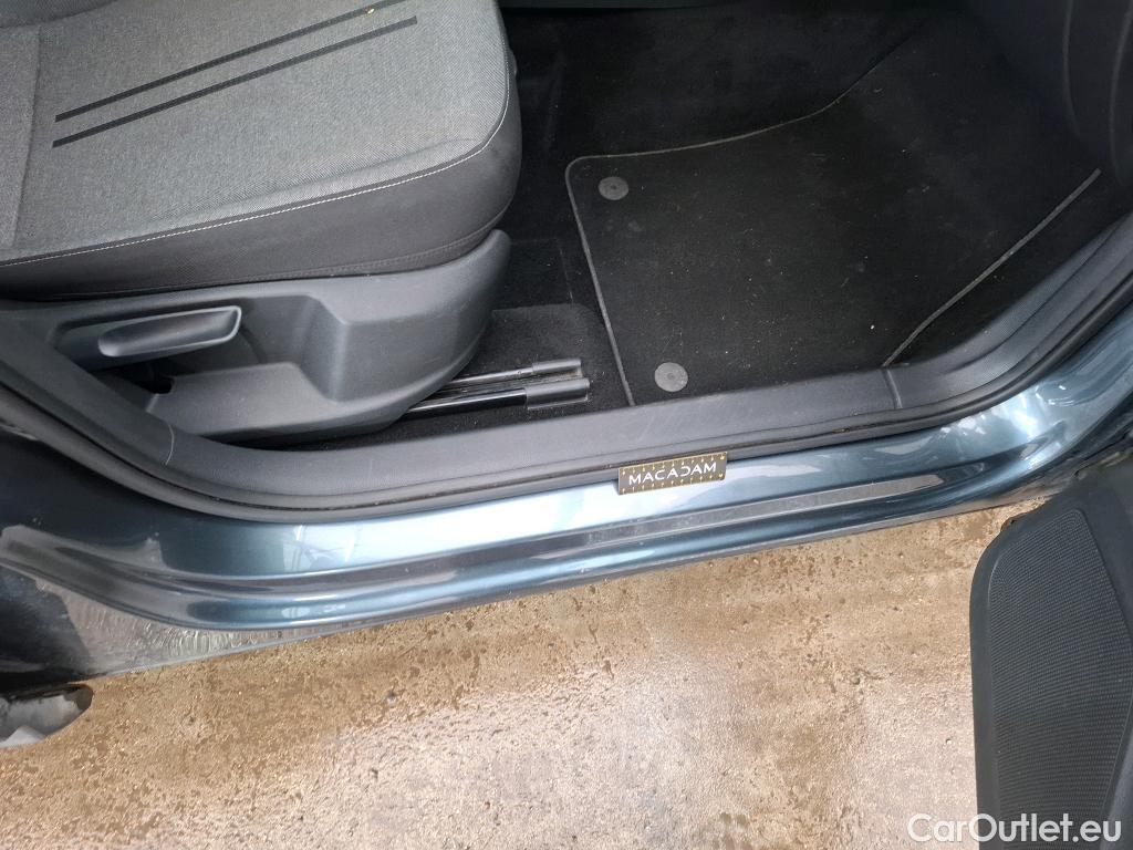  Seat  ATECA SEAT  / 2020 / 5P / SUV 2.0 TDI 150 DSG7 S&S Style Business #9