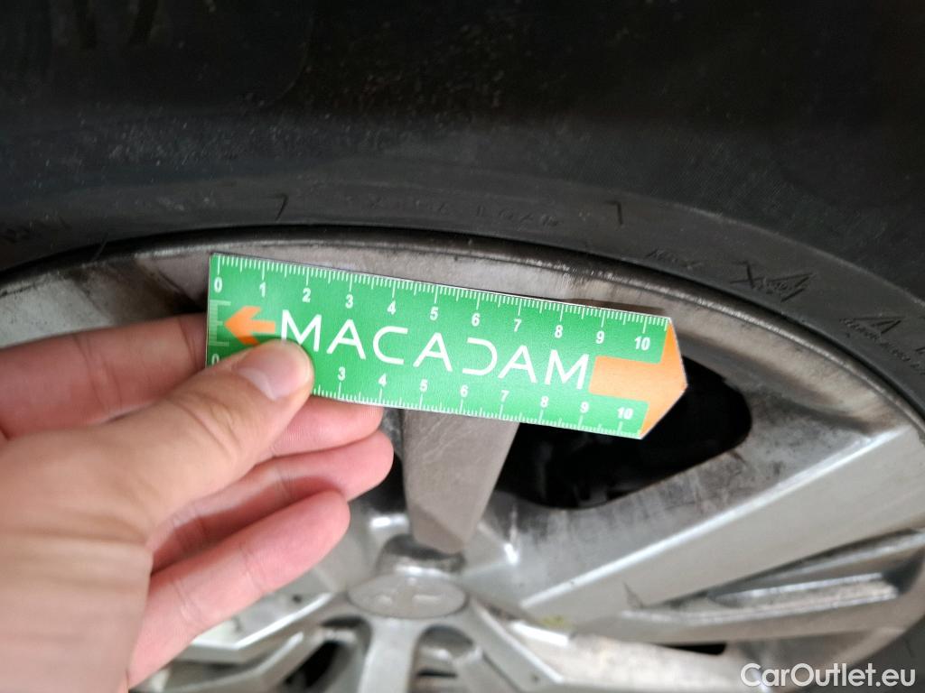  Peugeot  5008  Active Business 1.5 HDi 130CV BVA8 E6d #17