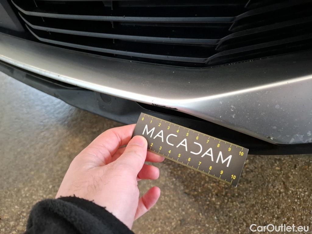  Peugeot  5008  GT Line 1.5 HDi 130CV BVA8 7 Sieges E6dT #32