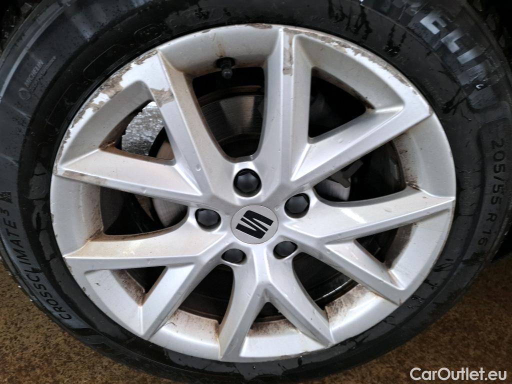  Seat  Leon SEAT  Sportstourer / 2020 / 5P / Break 1.0 eTSI 110 DSG S&S Style Business #25