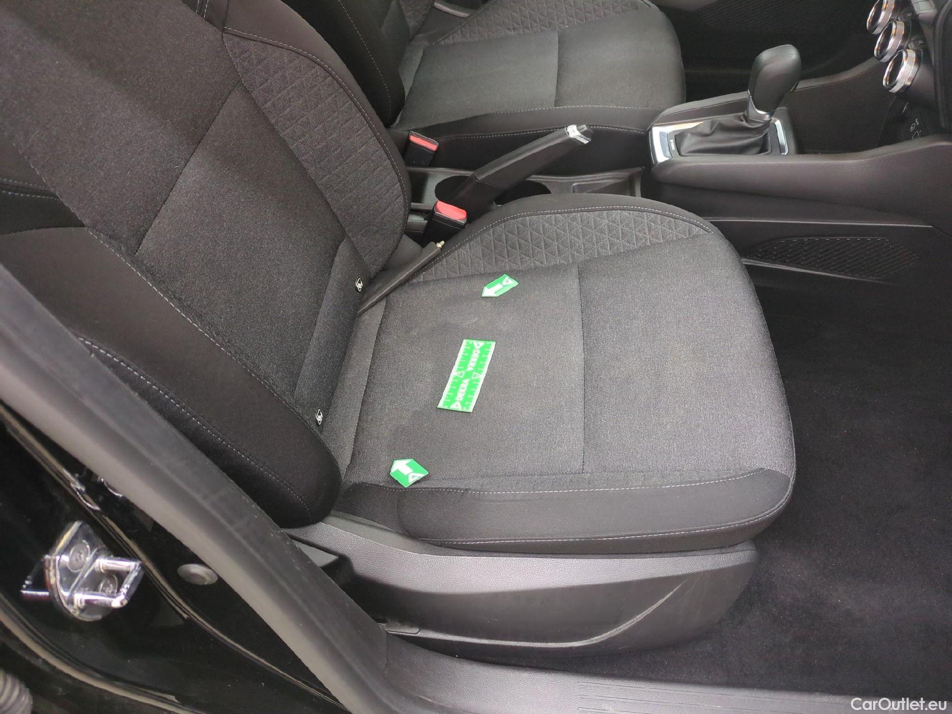  Renault  Clio  V Business 1.6 E-TECH Hybrid 140CV BVA6 E6d #14