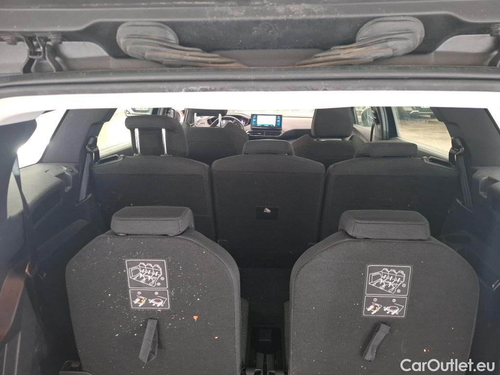  Peugeot  5008  Active Pack 1.5 HDi 130CV BVA8 7 Sieges E6d #1