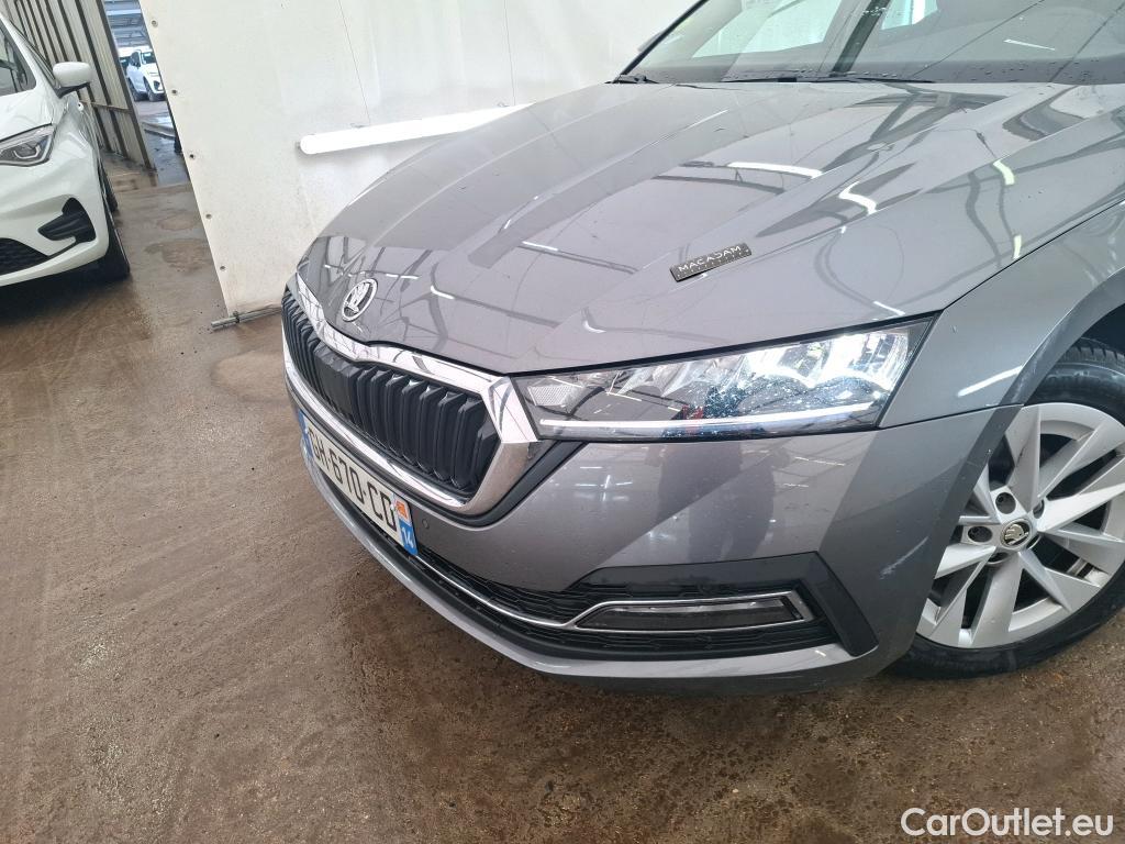  Skoda  Octavia  Berline Style 2.0 TDI 150CV BVA7 E6d #43
