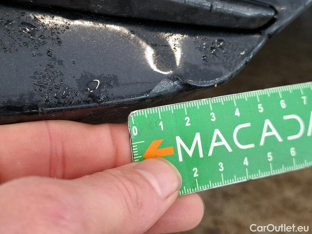  Toyota  Corolla TOYOTA  / 2018 / 5P / Berline Hybride 122h Dynamic Business Stage Acad #2