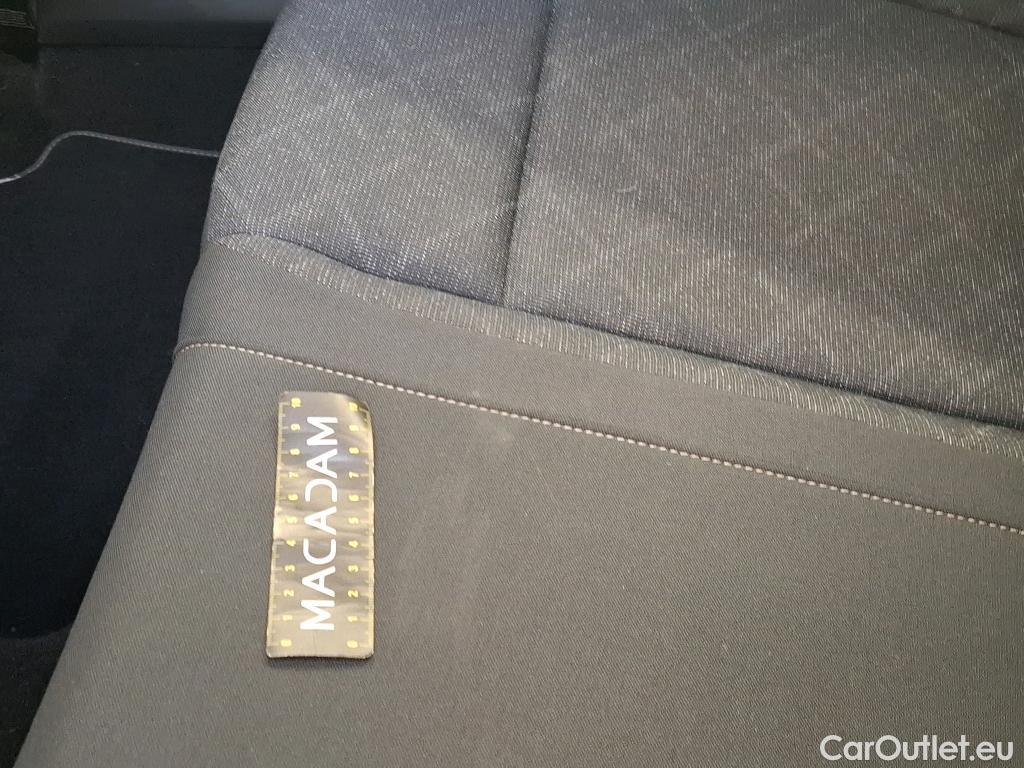  Volkswagen  Golf  VOLKSWAGEN SW / 2020 / 5P / Break 2.0 TDI SCR 115 DSG7 Life Business #31