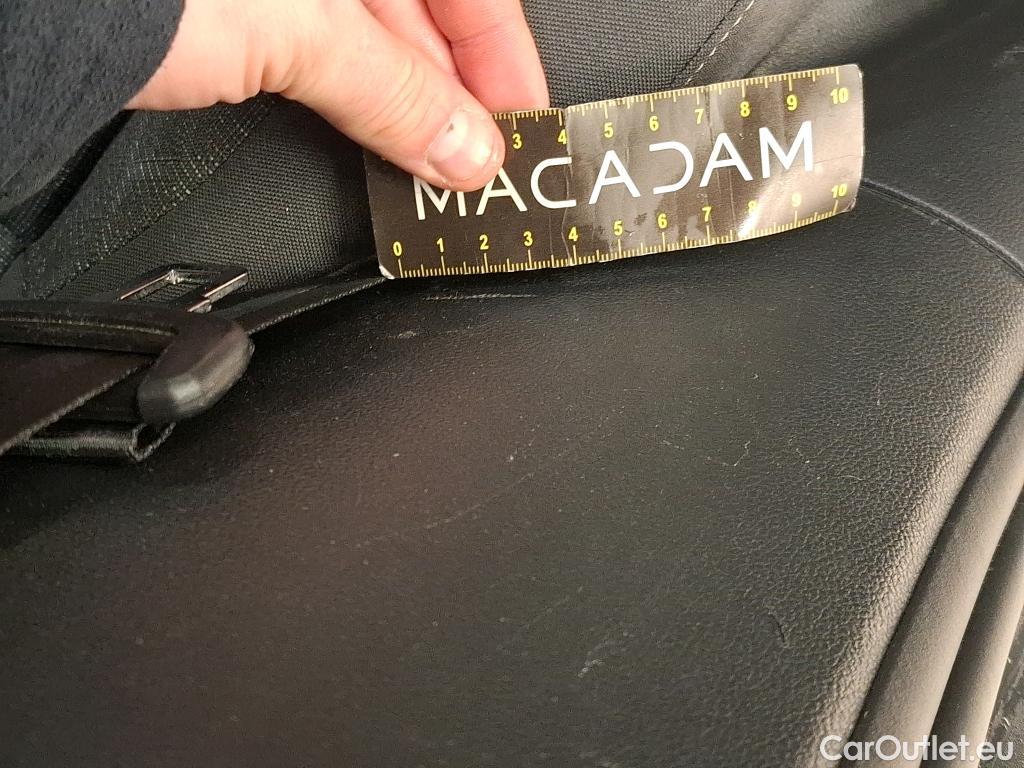  Volkswagen  Golf  VOLKSWAGEN SW / 2020 / 5P / Break 2.0 TDI SCR 115 DSG7 Life Business #18