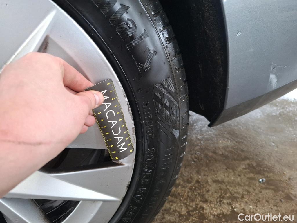  Skoda  Octavia  Berline Style 2.0 TDI 150CV BVA7 E6d #23