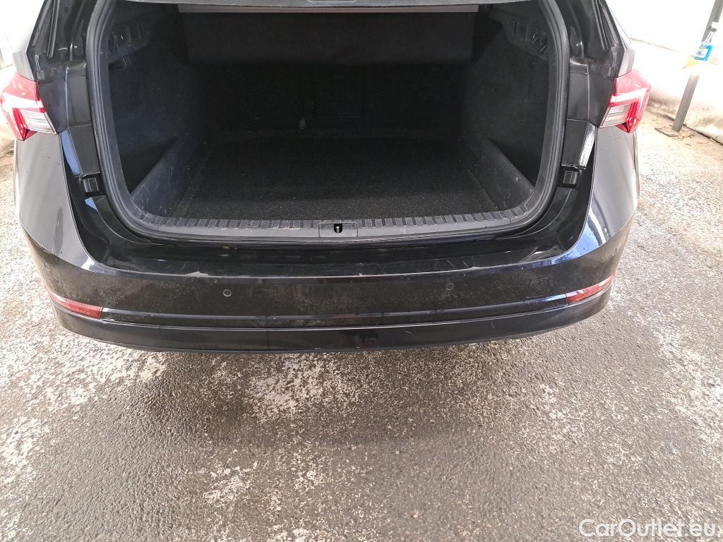  Skoda  Octavia  Break Style 2.0 TDI 150CV BVA7 E6d #6