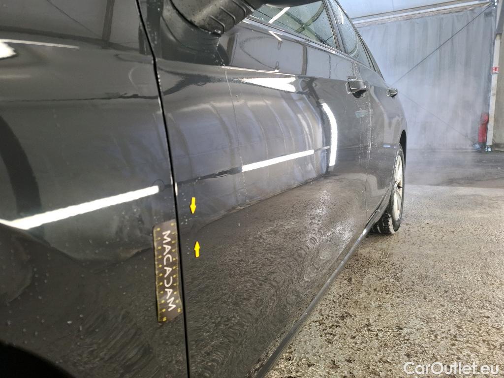  Volkswagen  Golf  VOLKSWAGEN SW / 2020 / 5P / Break 2.0 TDI SCR 115 DSG7 Life Business #19