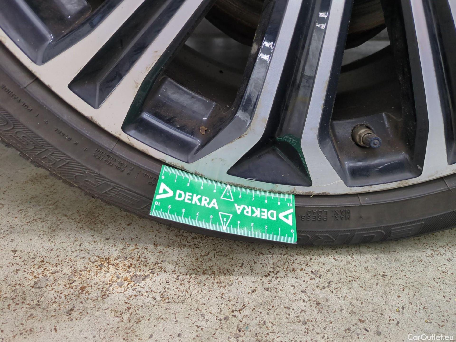  Toyota  Corolla TOYOTA  Touring Sports / 2018 / 5P / Break Hybride 122h Collection #7