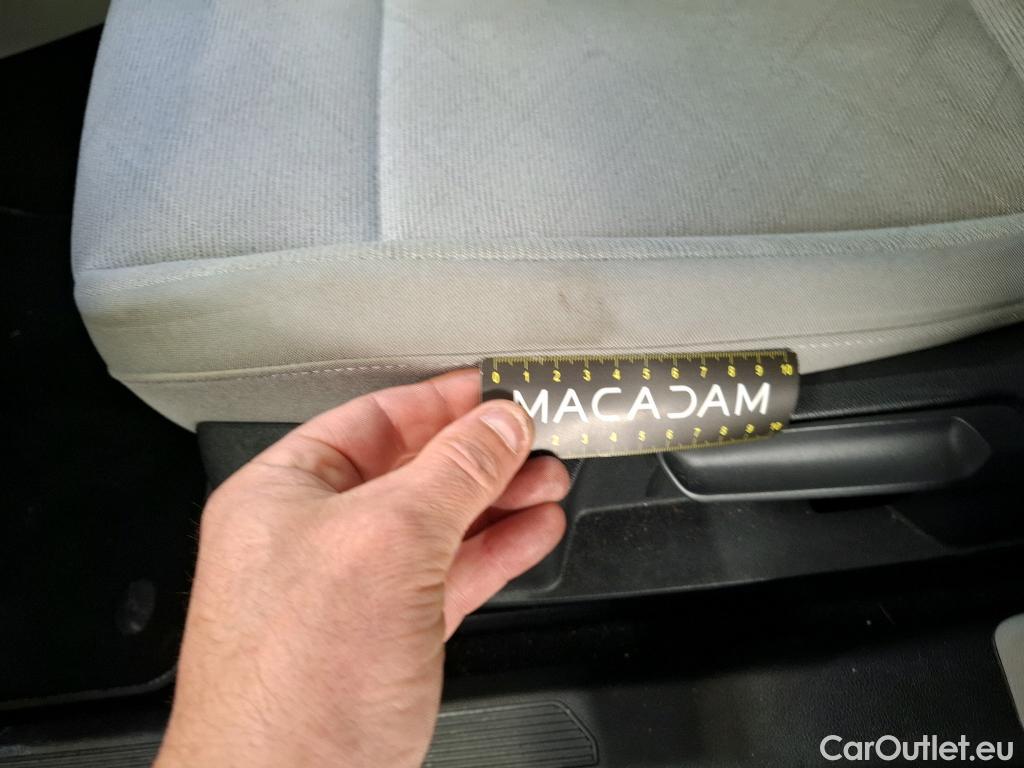  Volkswagen  Golf  VOLKSWAGEN / 2020 / 5P / Berline 1.5 eTSI OPF 150 DSG7 Life Busi 1st #24