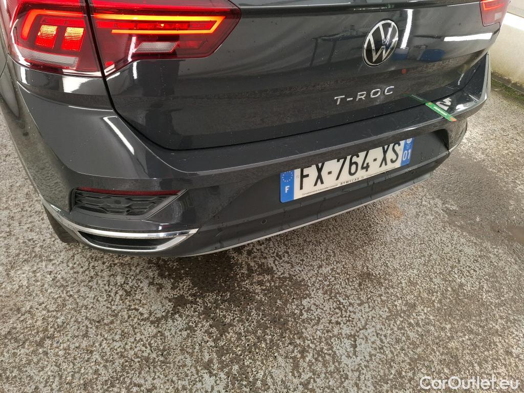  Volkswagen  T-ROC VOLKSWAGEN  / 2017 / 5P / SUV 2.0 TDI 150 CARAT DSG7 #3