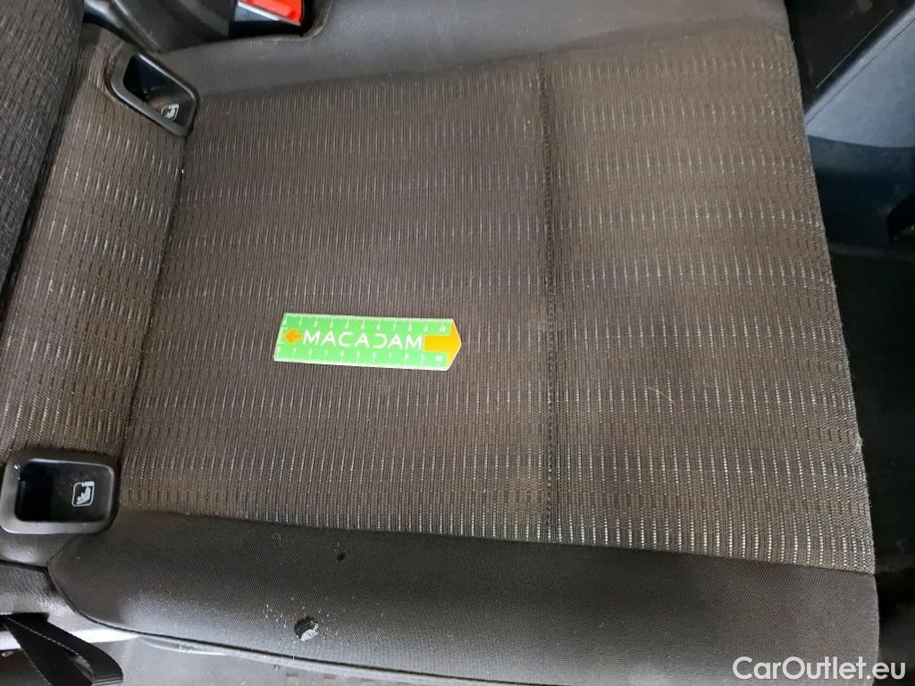  Volkswagen  Caddy  PKW Maxi Comfortline BMT 2.0 TDI 100CV BVM5 7 Sieges E6 #32