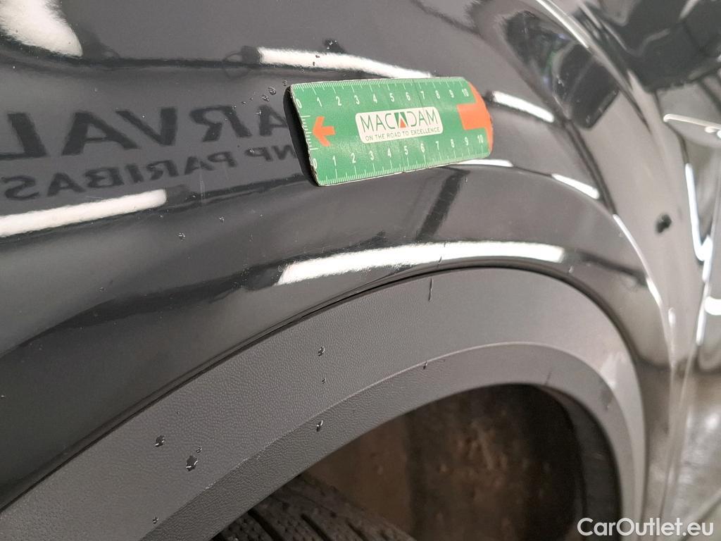  Volkswagen  T-ROC VOLKSWAGEN  / 2017 / 5P / SUV 2.0 TDI 150 CARAT DSG7 #8