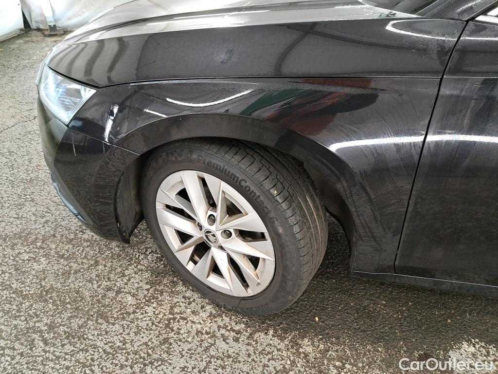  Skoda  Octavia  Break Style 2.0 TDI 150CV BVA7 E6d #15