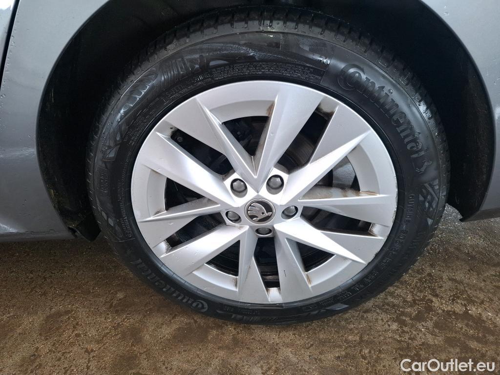  Skoda  Octavia  Berline Style 2.0 TDI 150CV BVA7 E6d #22