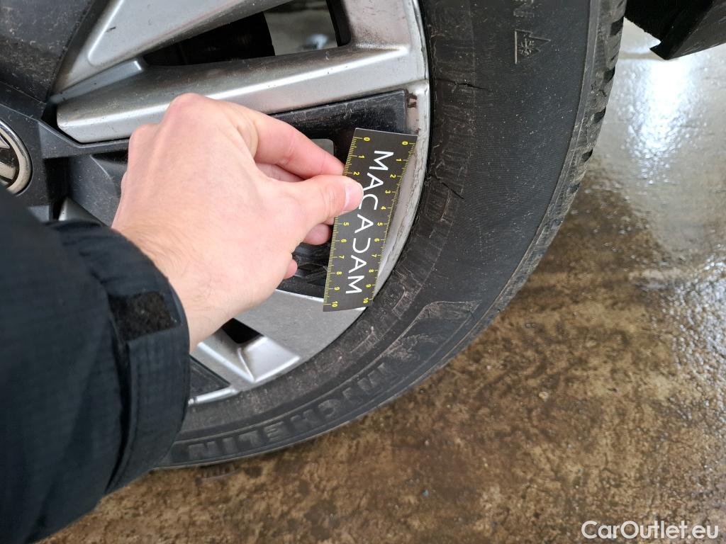  Skoda  Karoq SKODA  / 2017 / 5P / SUV 2.0 TDI 116ch DSG7 Ambition #43