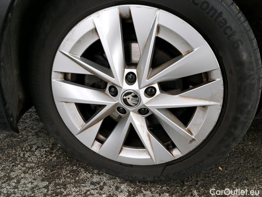  Skoda  Octavia  Break Style 2.0 TDI 150CV BVA7 E6d #16
